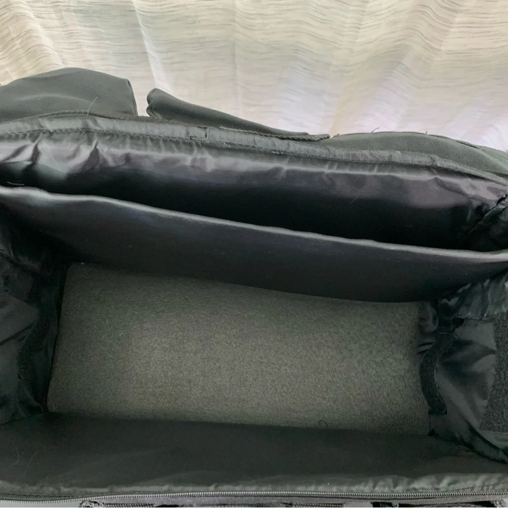 Sidekick Professional by Michael’s of Oregon Black Men's Bag.